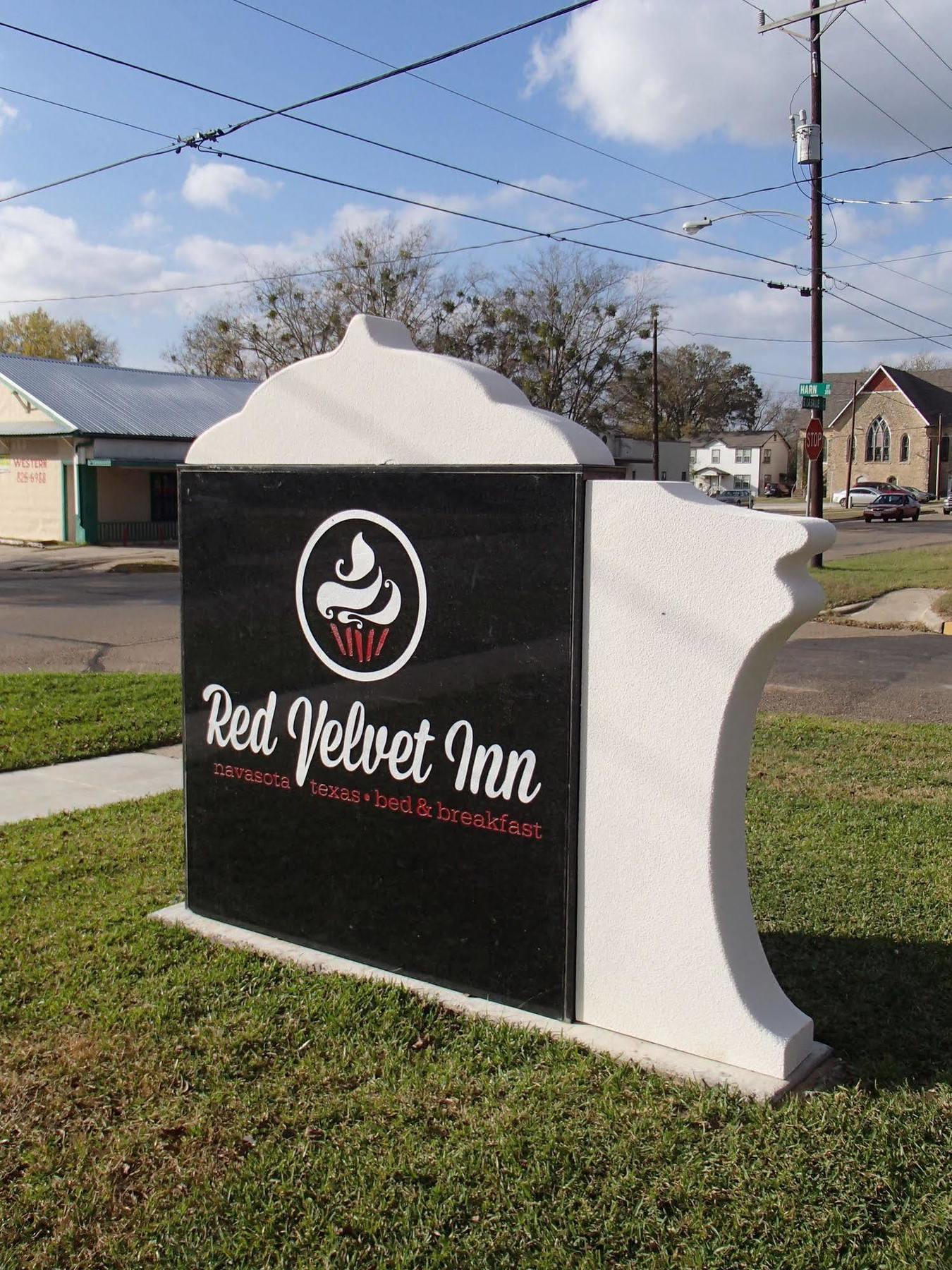 Red Velvet Inn Navasota 외부 사진